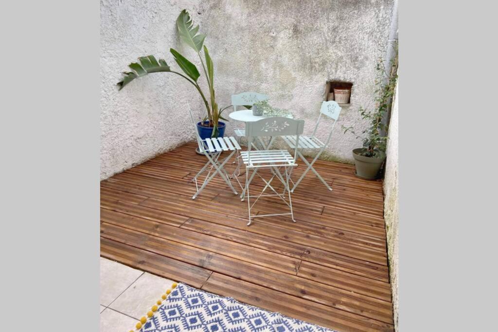 Superbe Appartement En Pierre Fraichement Renove Bernis 外观 照片