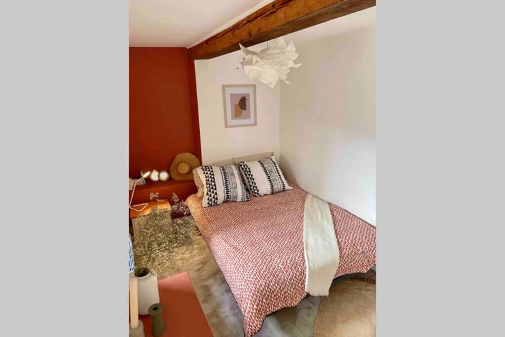 Superbe Appartement En Pierre Fraichement Renove Bernis 外观 照片
